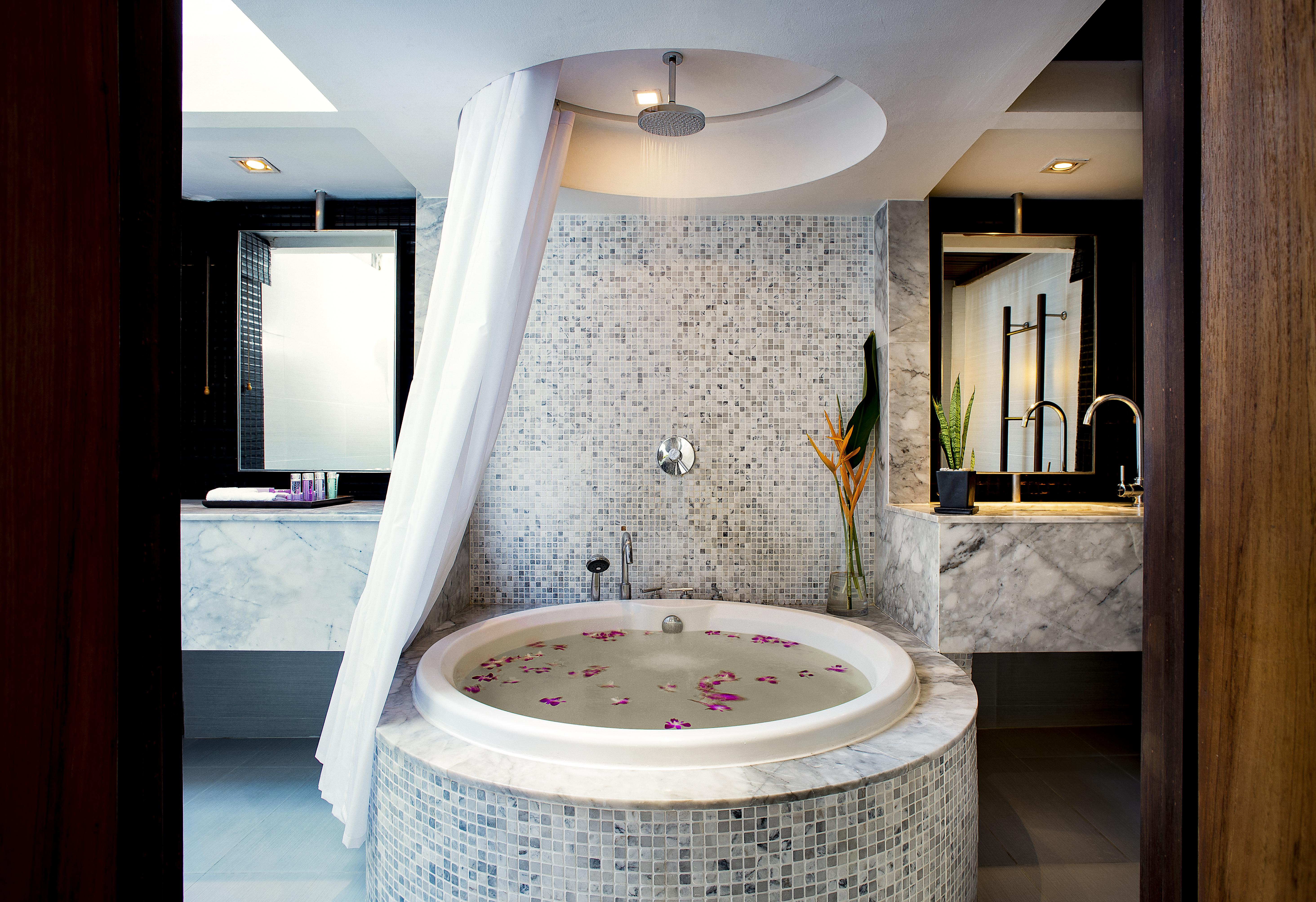 Centara Villas Phuket Karon Ngoại thất bức ảnh
